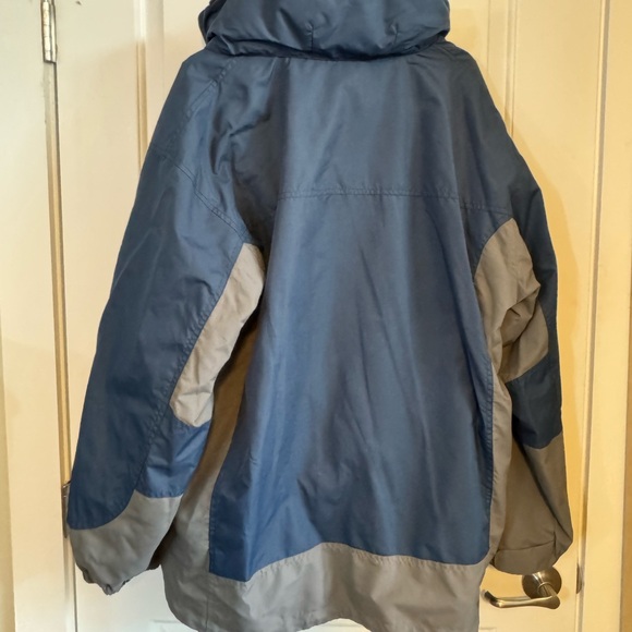 White sierra double lined jacket - Picture 2 of 2